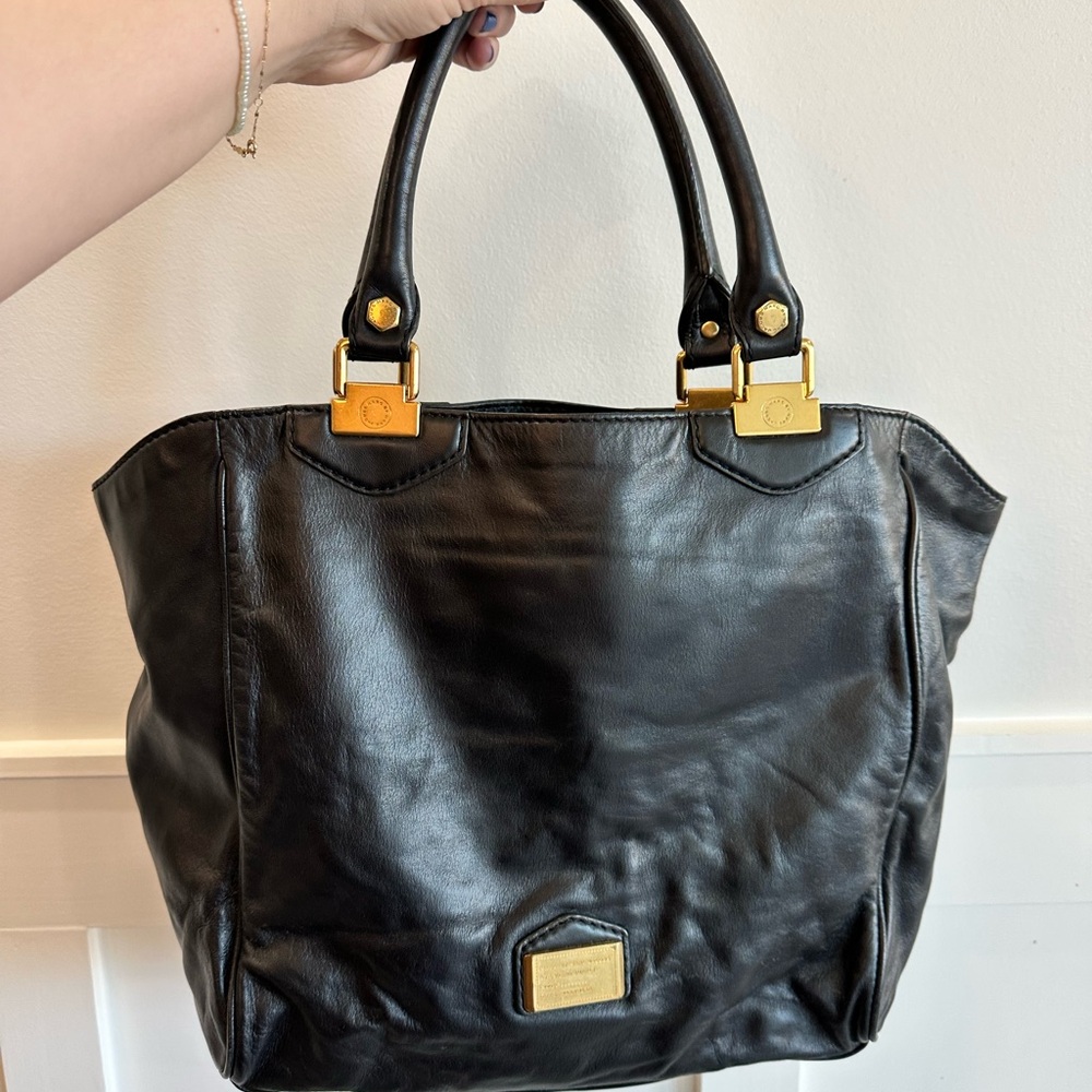 Marc By Marc Jacobs Black and Gold Shoulder Bag